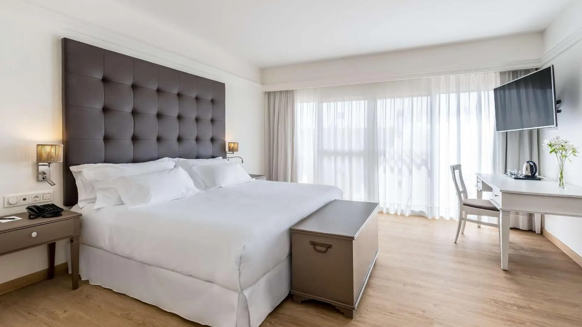 Barcelo Corralejo Bay - Adults Only Hotel 4*,  Spanien