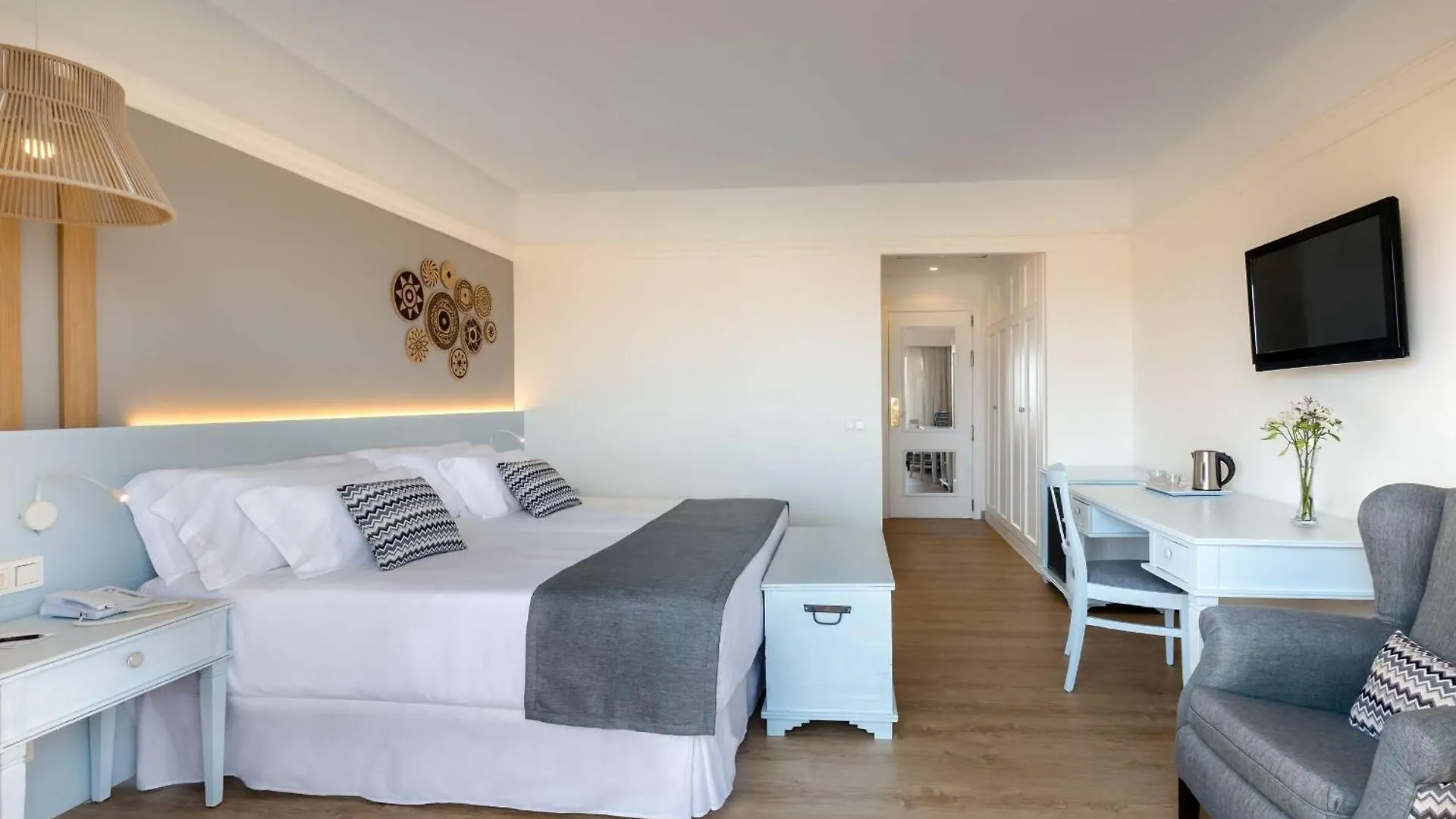 ****  Barcelo Corralejo Bay - Adults Only Hotel Spanien