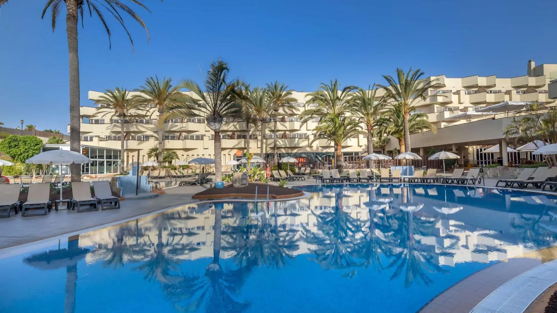 Barcelo Corralejo Bay - Adults Only Hotel